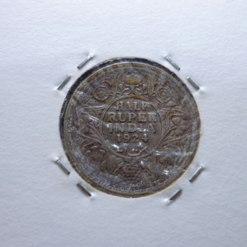GV_1924_HalfRupee
