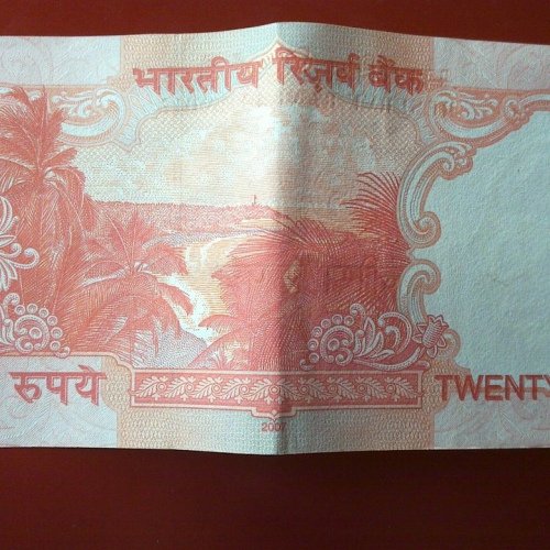 20Rupee_Gov_YVReddy